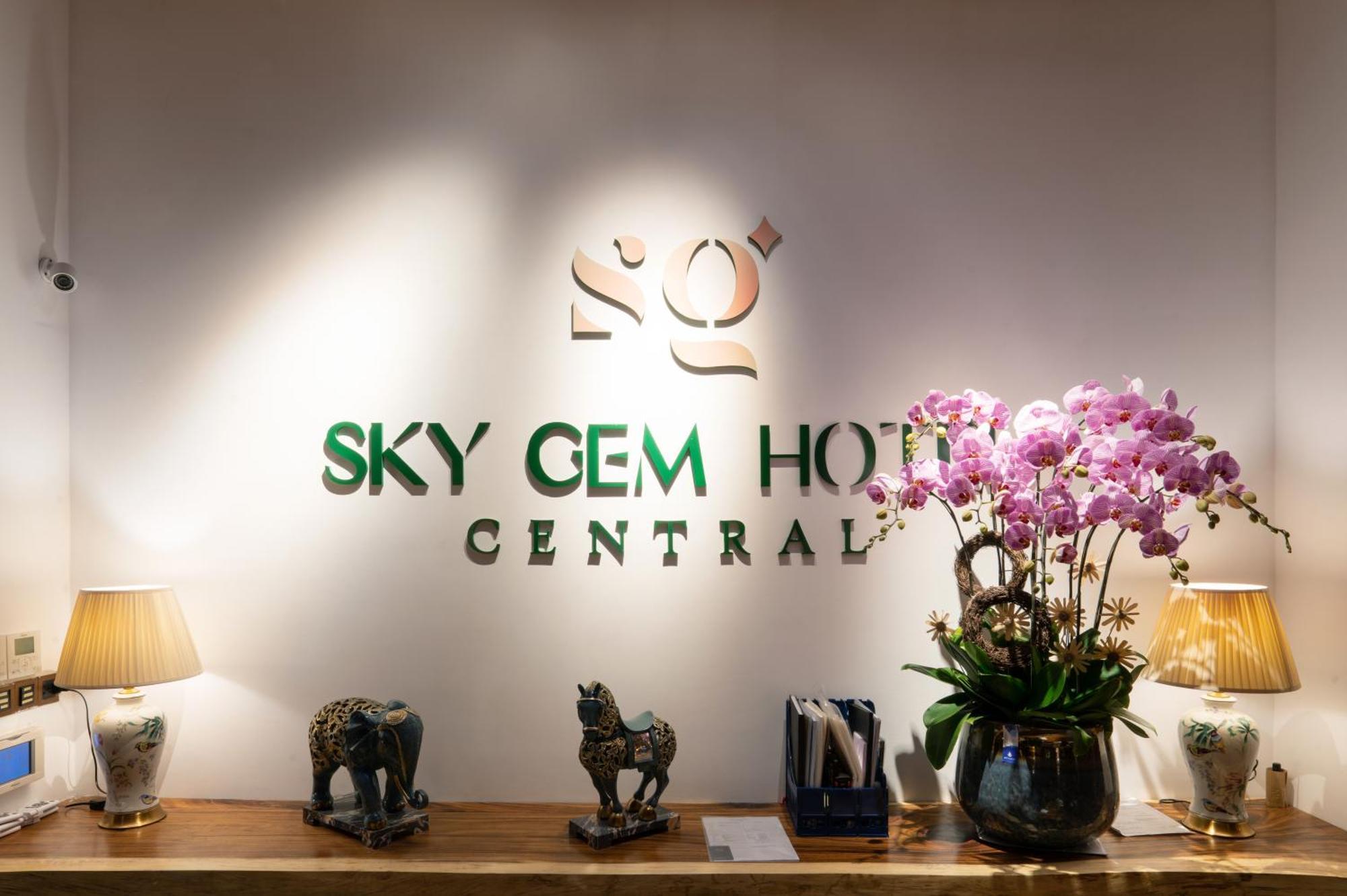 Sky Gem Central Hotel Ho Chi Minh-staden Exteriör bild
